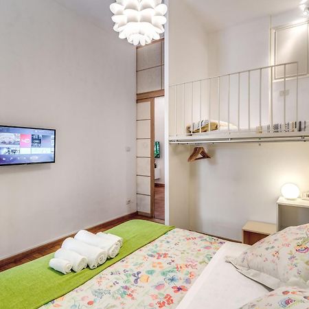 Elegant Apartment Behind The Colosseum Roma Eksteriør bilde