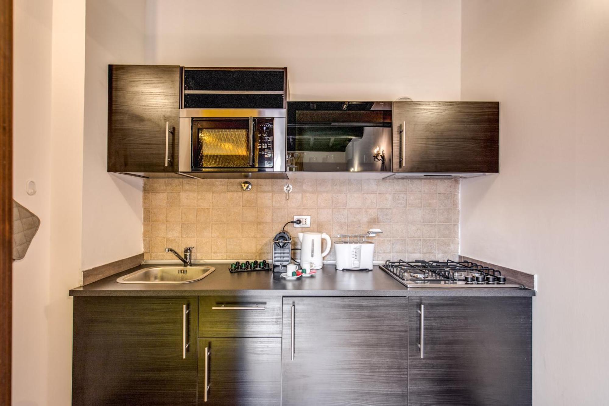 Elegant Apartment Behind The Colosseum Roma Eksteriør bilde