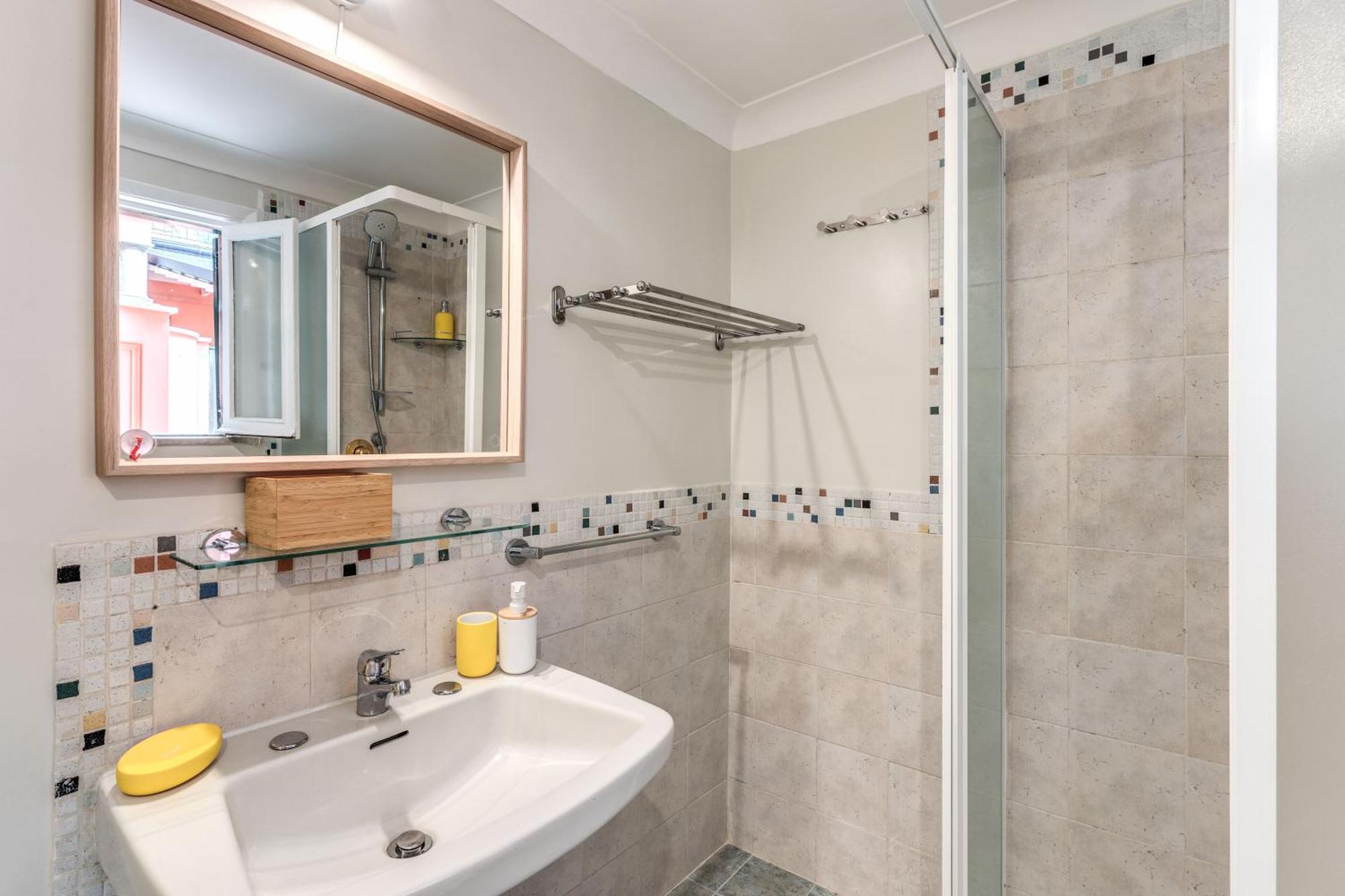 Elegant Apartment Behind The Colosseum Roma Eksteriør bilde