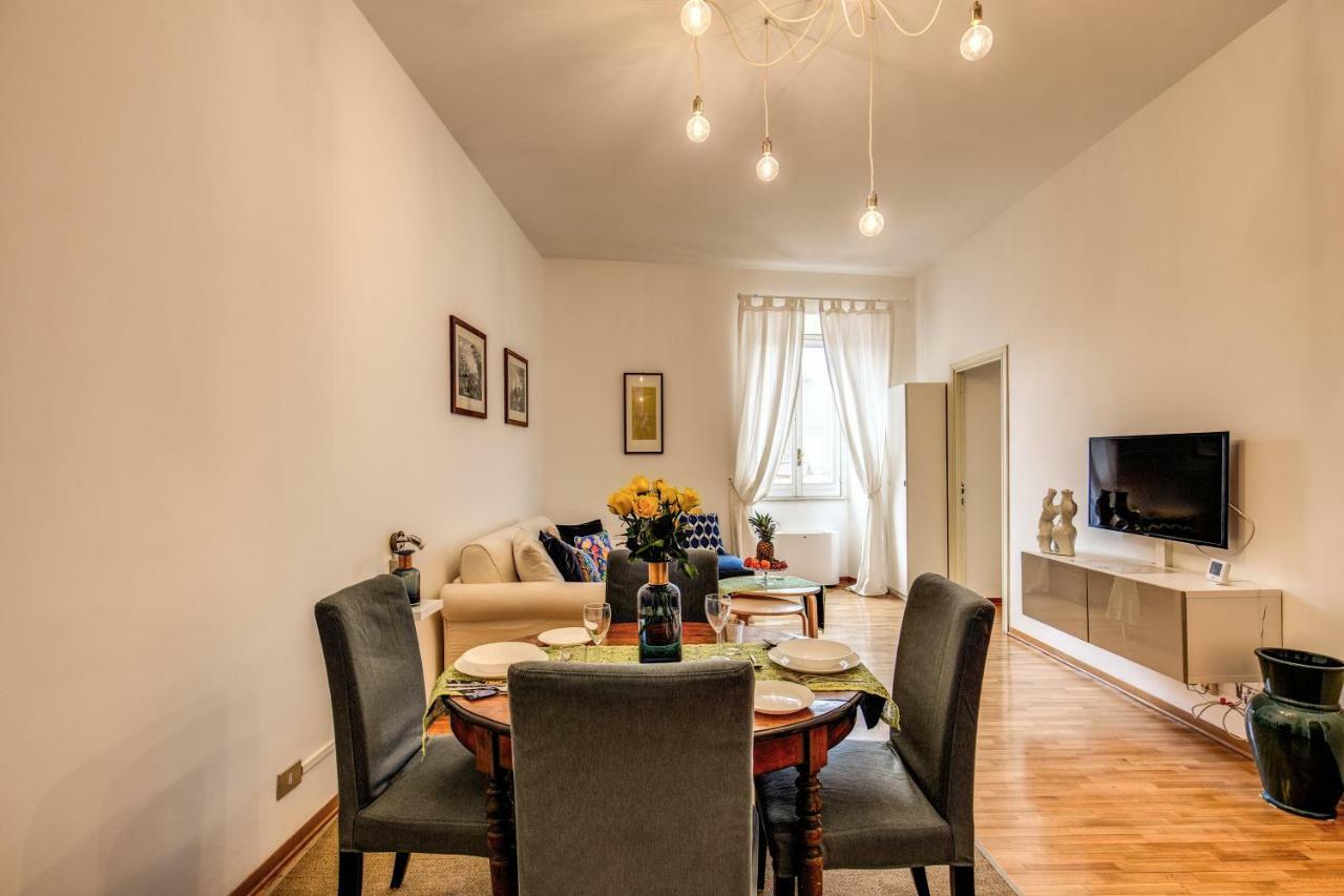 Elegant Apartment Behind The Colosseum Roma Eksteriør bilde