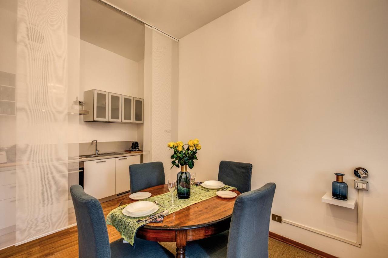 Elegant Apartment Behind The Colosseum Roma Eksteriør bilde